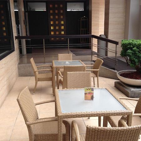 Marcelius Business Hotell Guayaquil Exteriör bild